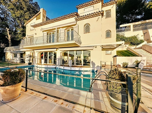 Maison 9 Pièces Avec Piscine Vue Mer Mougins