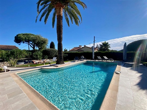 Residential area of Minelle Magnificent landscaped grounds - Triple swimming pool - Equipped kitchen