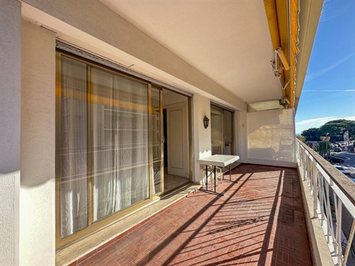 Sale: apartment F3 (69.35 m² Carrez) in Roquebrune Cap Martin