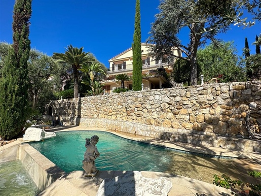 Roquebrune Cap Martin: Haus T7 (224 m²) zu verkaufen