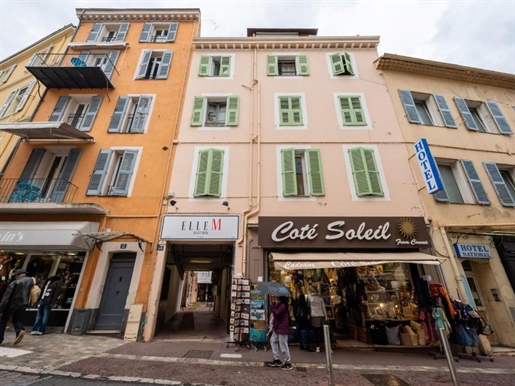 Studio 30 m² in the city center of Cannes