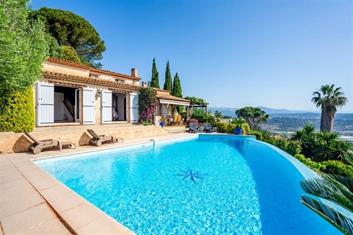 6 room villa with exceptional sea view