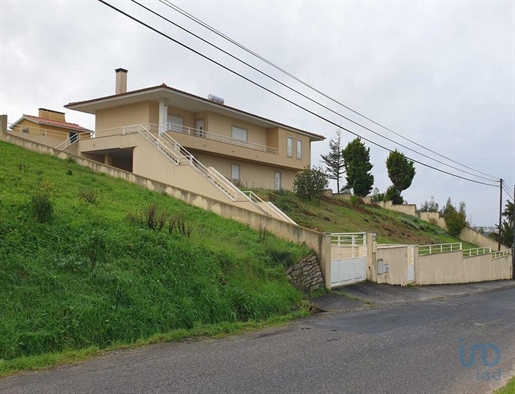 Casa / Villa T5 em Leiria de 470,00 m²