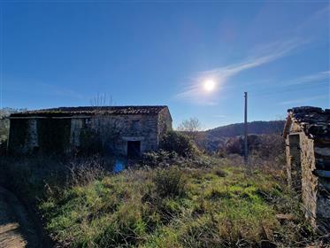 Rustico in need of renovation in a beautiful panoramic location
