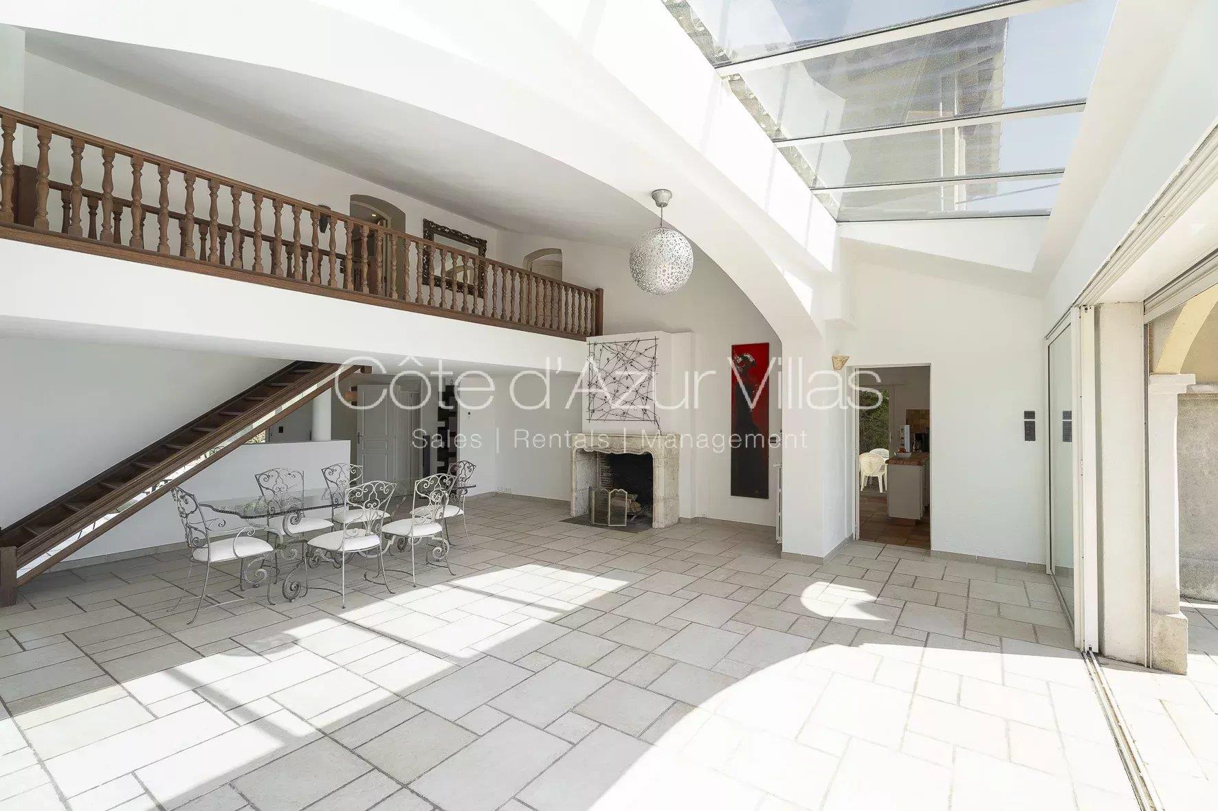 Compra: Vivenda (06330)