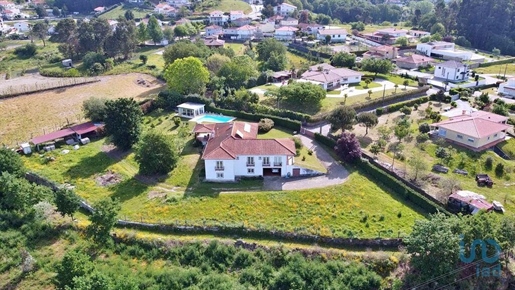 Home / Villa avec 4 Pièces à Braga avec 512,00 m²