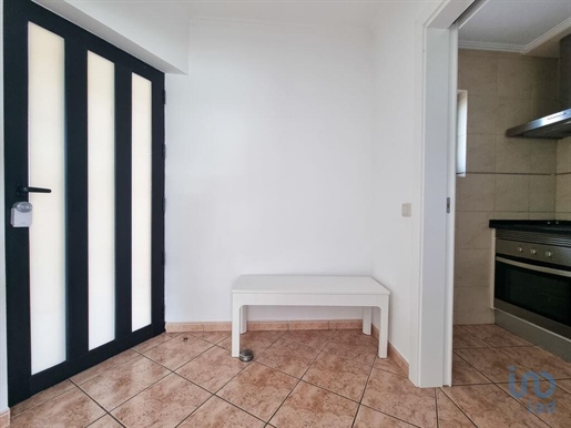 Appartement met 2 Kamers in Faro met 75,00 m²