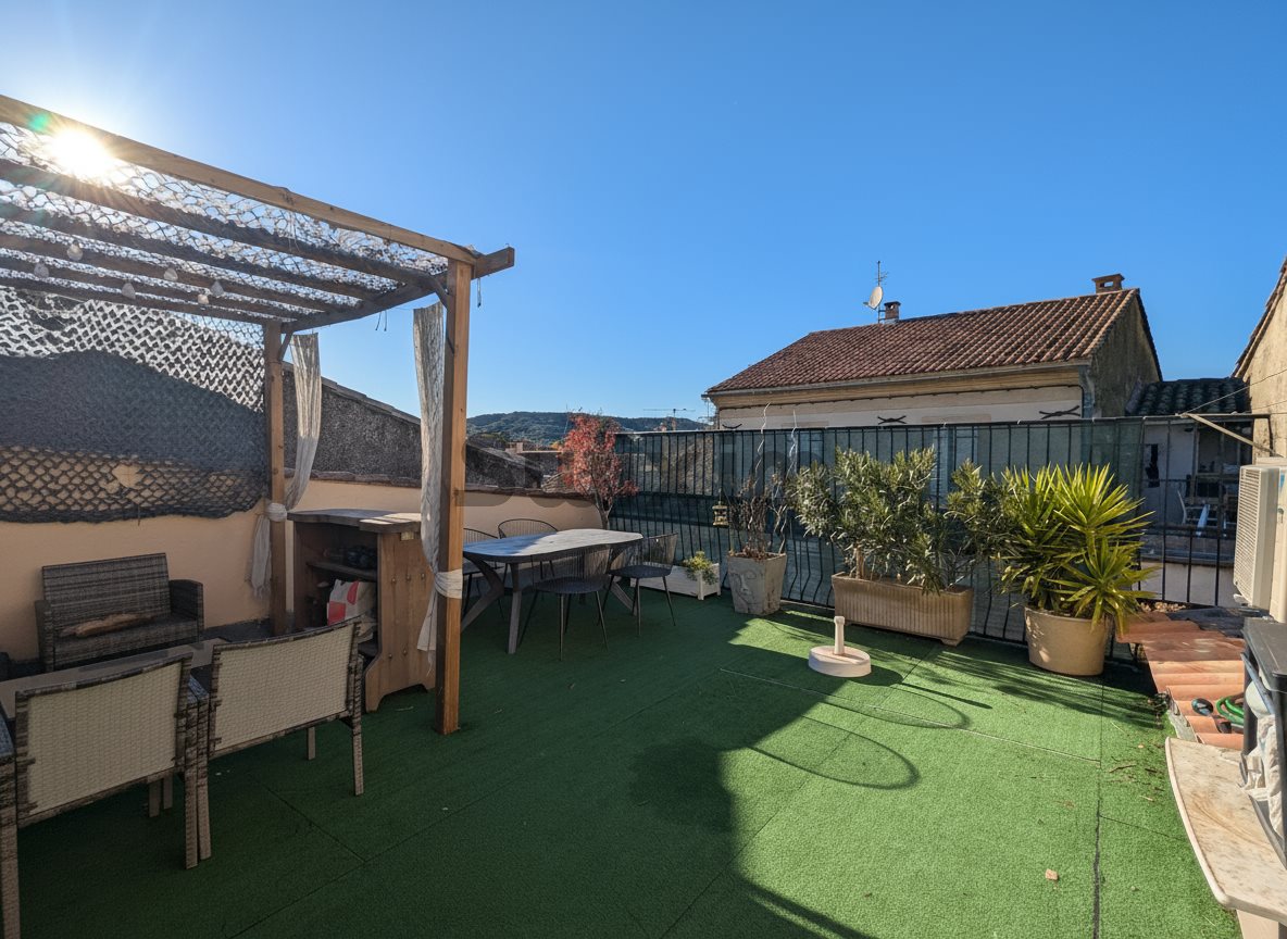 Appartement à vendre, 71m², Remoulins