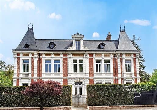 Aisne (02) - Near Laon - Superb Bourgeoise House rare in the area
