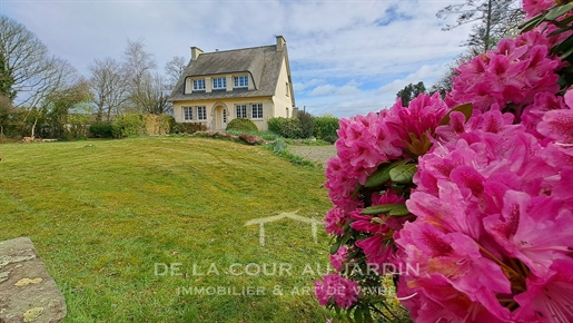 6 bedroom property in the countryside with over 11ha of land and a...
