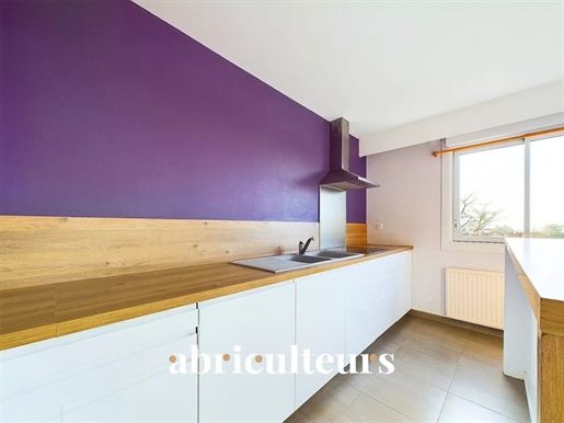 Caluire Et Cuire - Apartment - 4 Rooms - 3 Bedrooms - 88 M2 - €375 000