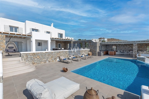 Villa Tranquillo Modern Luxury Living in Mykonos