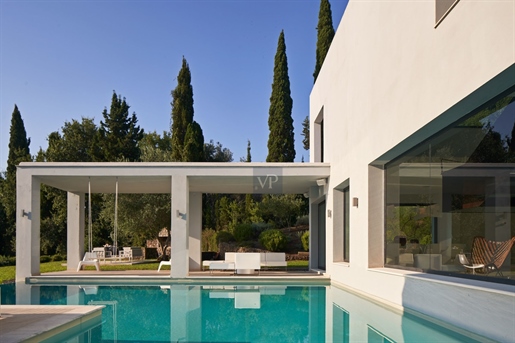 Villa Harmonia a modern property in Corfu