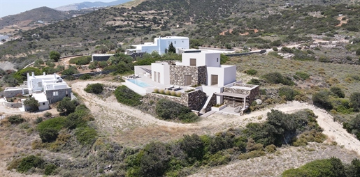 Villa Harmony with sea views in Paros
