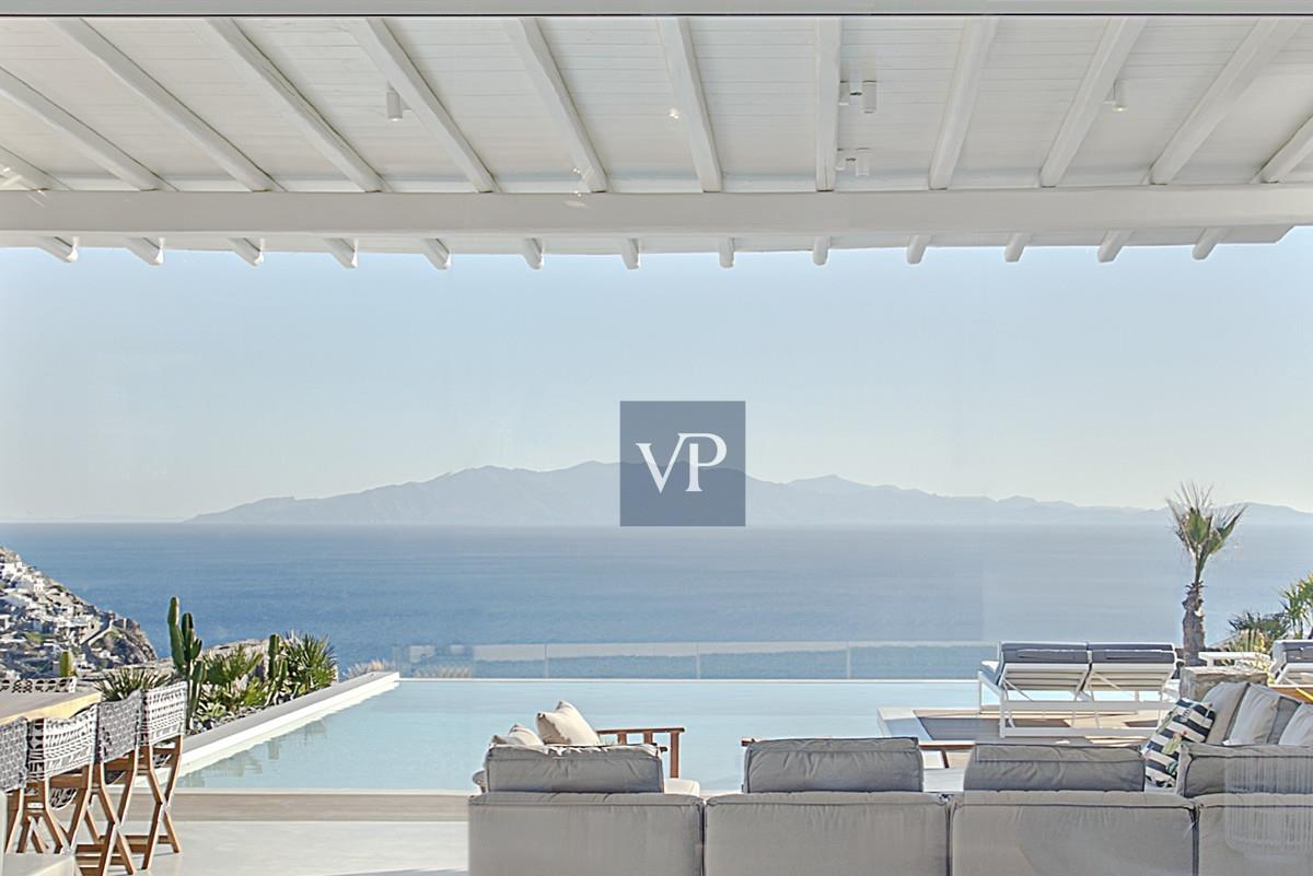Mykonian Charm