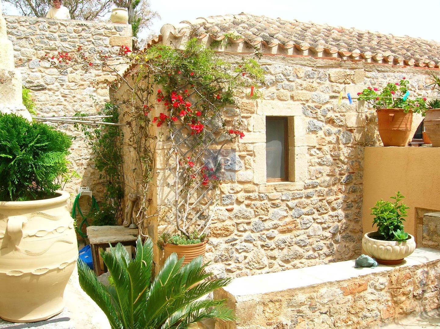 Lithina