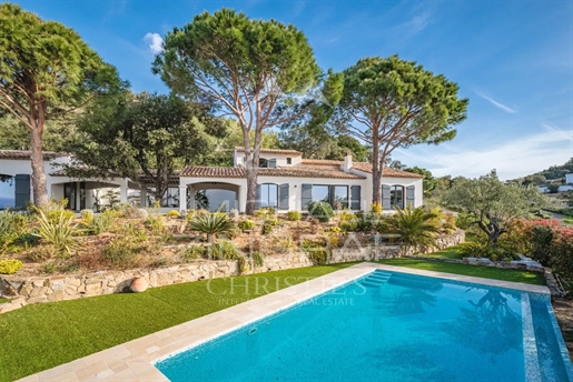 Mas Provençal - uitzicht op zee - verwarmd zwembad