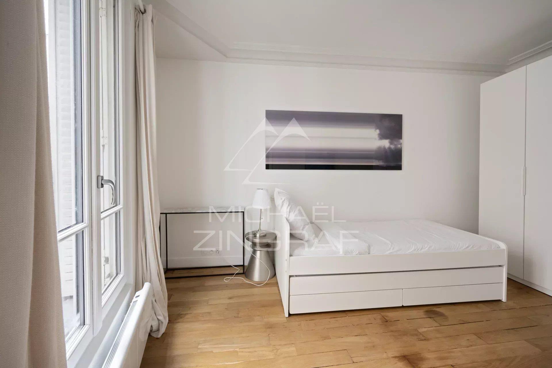 Köp: Lägenhet (75007)