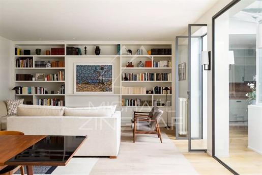 For Sale - Refurbished Flat - Two Suites - Rue Des Saints Peres