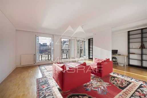 Apartment for sale in the heart of Chatelet
