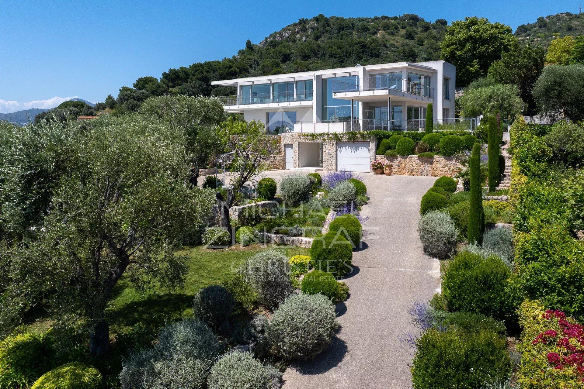 Exceptional Modern Villa with Breathtaking Panoramic Views