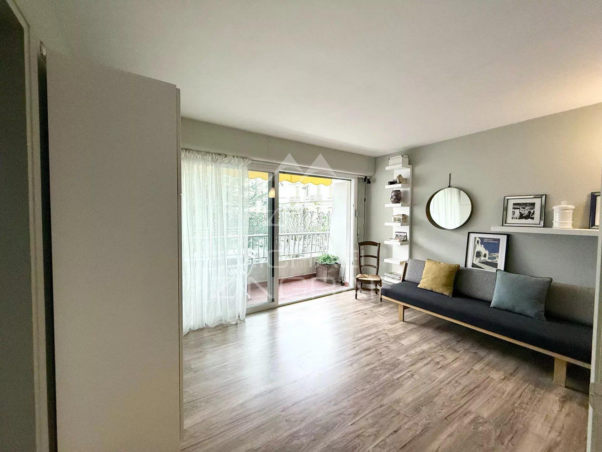 Turnkey studio near the beach and Saint Charles