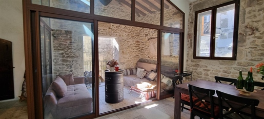 Village house 160m2 5 rooms with inner courtyard