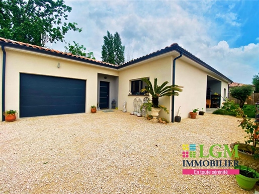 For sale Contemporary house of 126m² on a plot of 589m²
