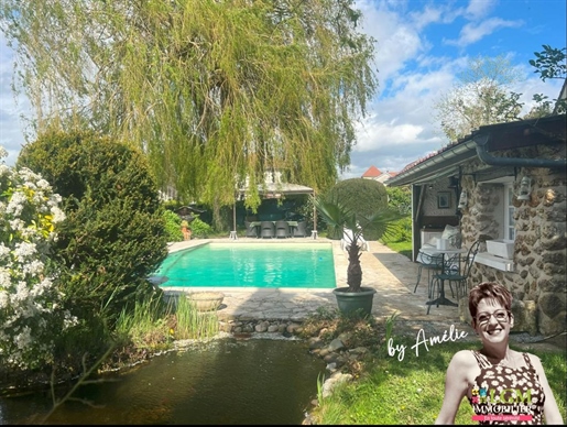 House with pool - 6 bedrooms - 195 m²