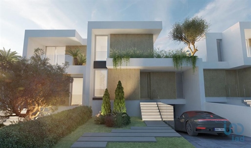 Home / Villa met 3 Kamers in Faro met 170,00 m²