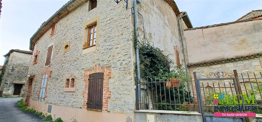 For sale village house with courtyard and indoor pool