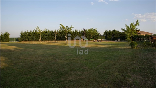Various surfaces - 4404.00 m2