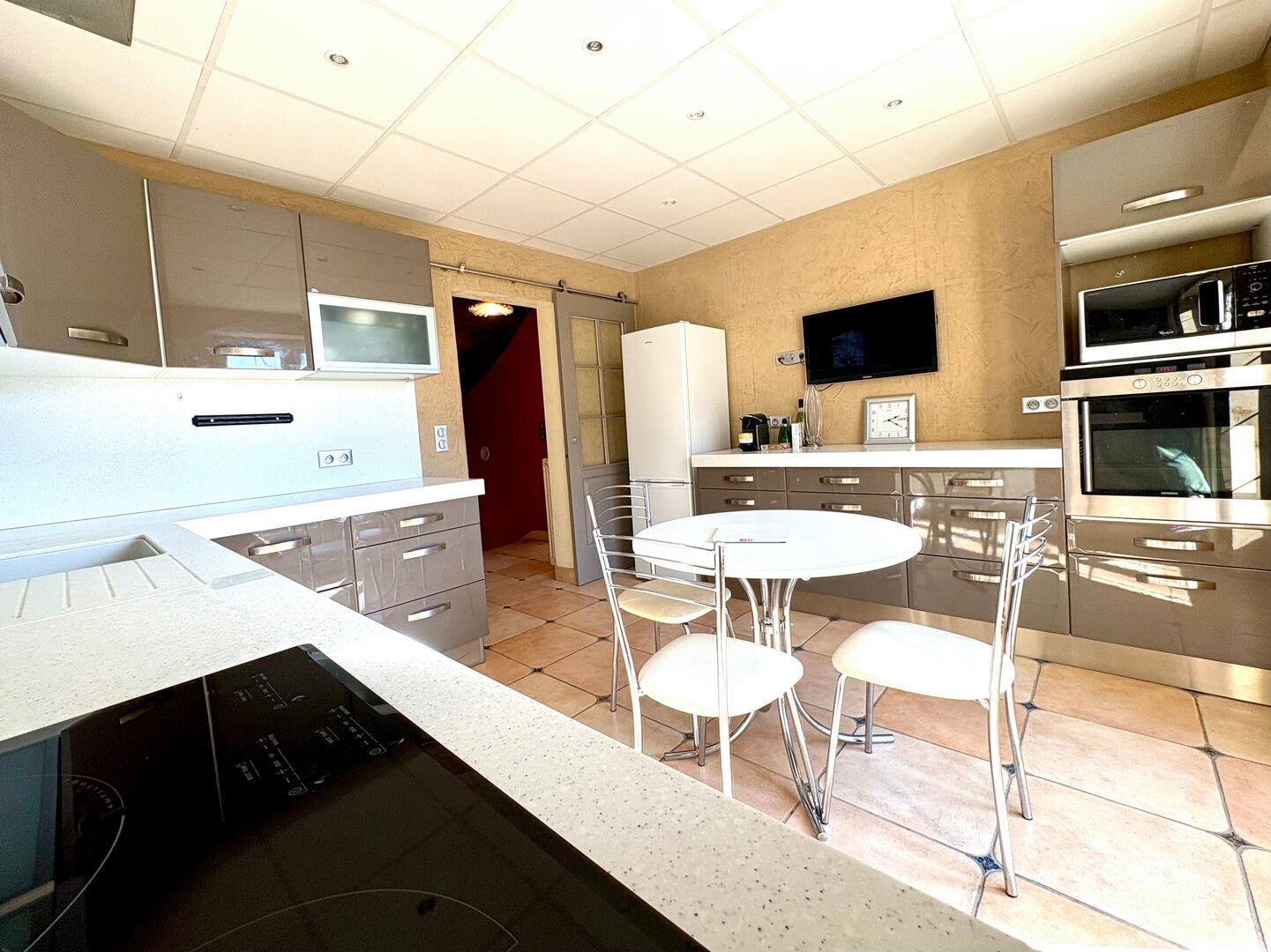 Maison à vendre, 200m², Sarlat-la-Canéda