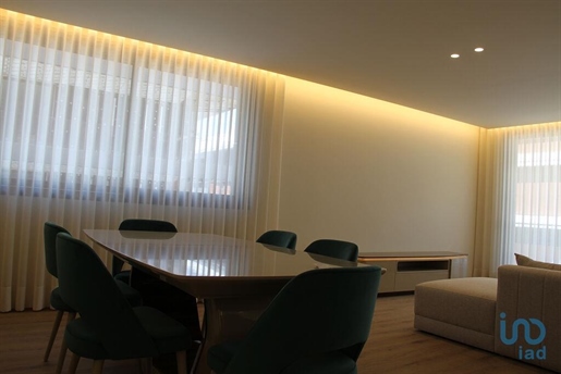 Appartement met 3 Kamers in Porto met 144,00 m²
