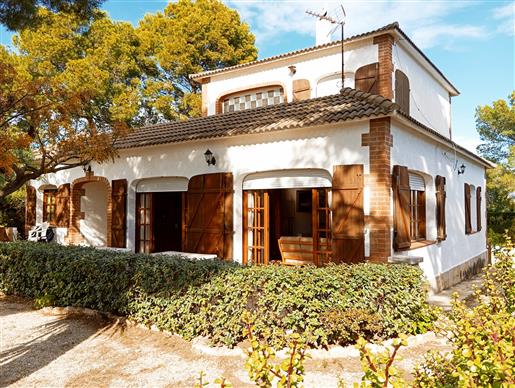 Spectacular House In The 3 Calas