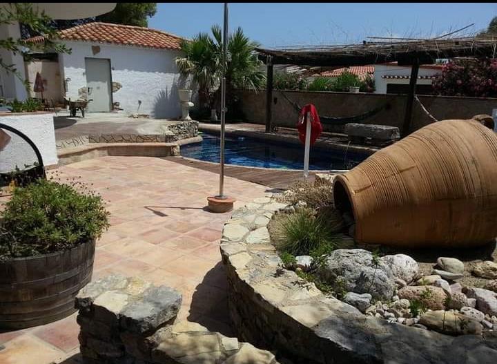 Detached house only 200 meters from Crystal Beach