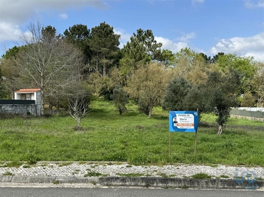 Construction land in Aveiro with 2774,00 m²