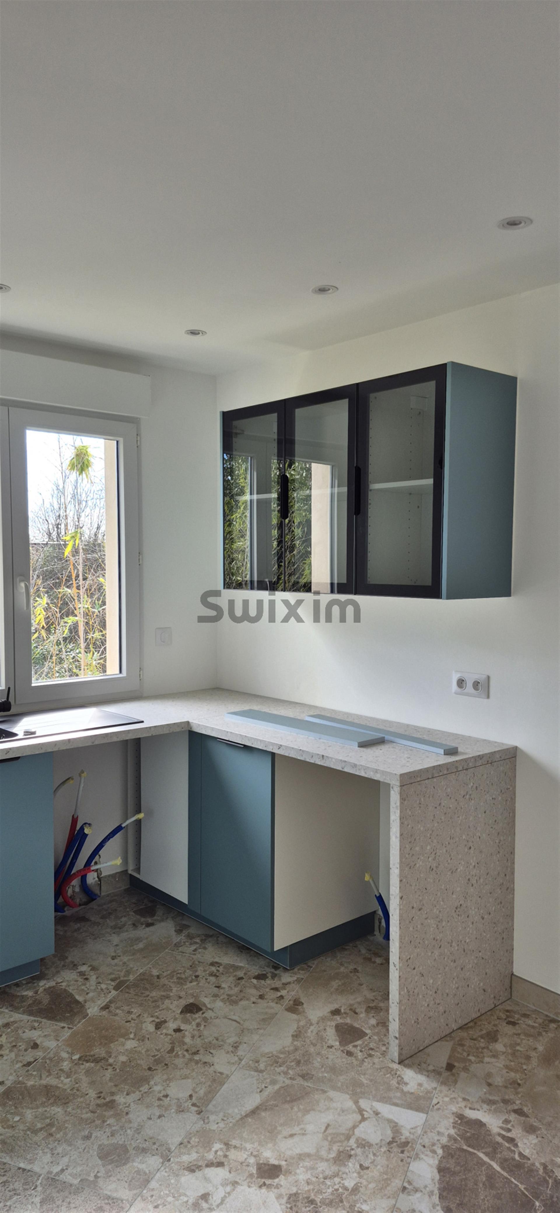 Appartement à louer, 72m², Sernhac