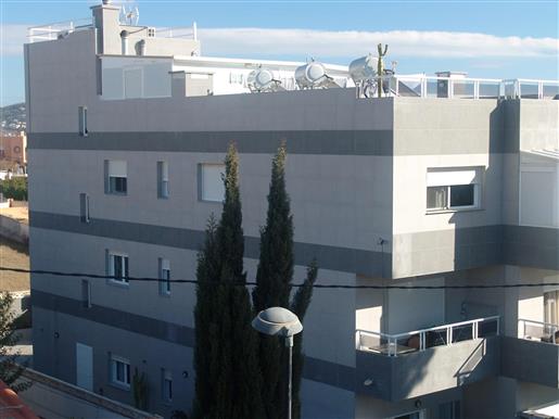 Casa Independiente De Nueva Construccion De 12 Dormitorios Con Espectaculares Vistas Al Mar.Direct P