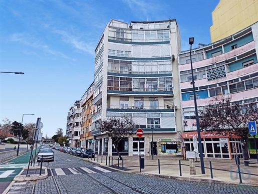 Apartamento T3 em Lisboa de 87,00 m²