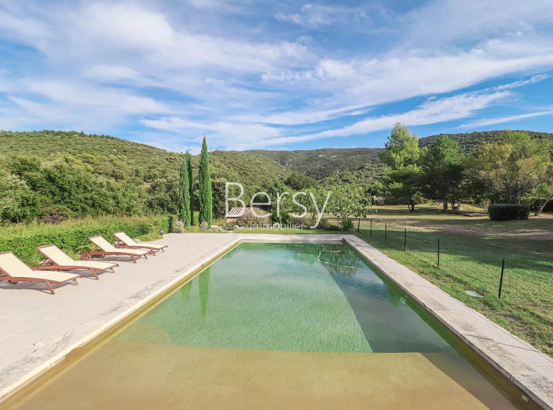 Maison à vendre, 225m², Pernes-les-Fontaines