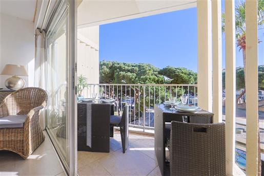 Duplex located in the heart of Le Lavandou of 50 m2 with 2 terraces