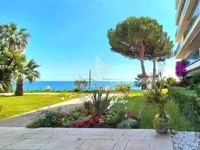 Advert picture