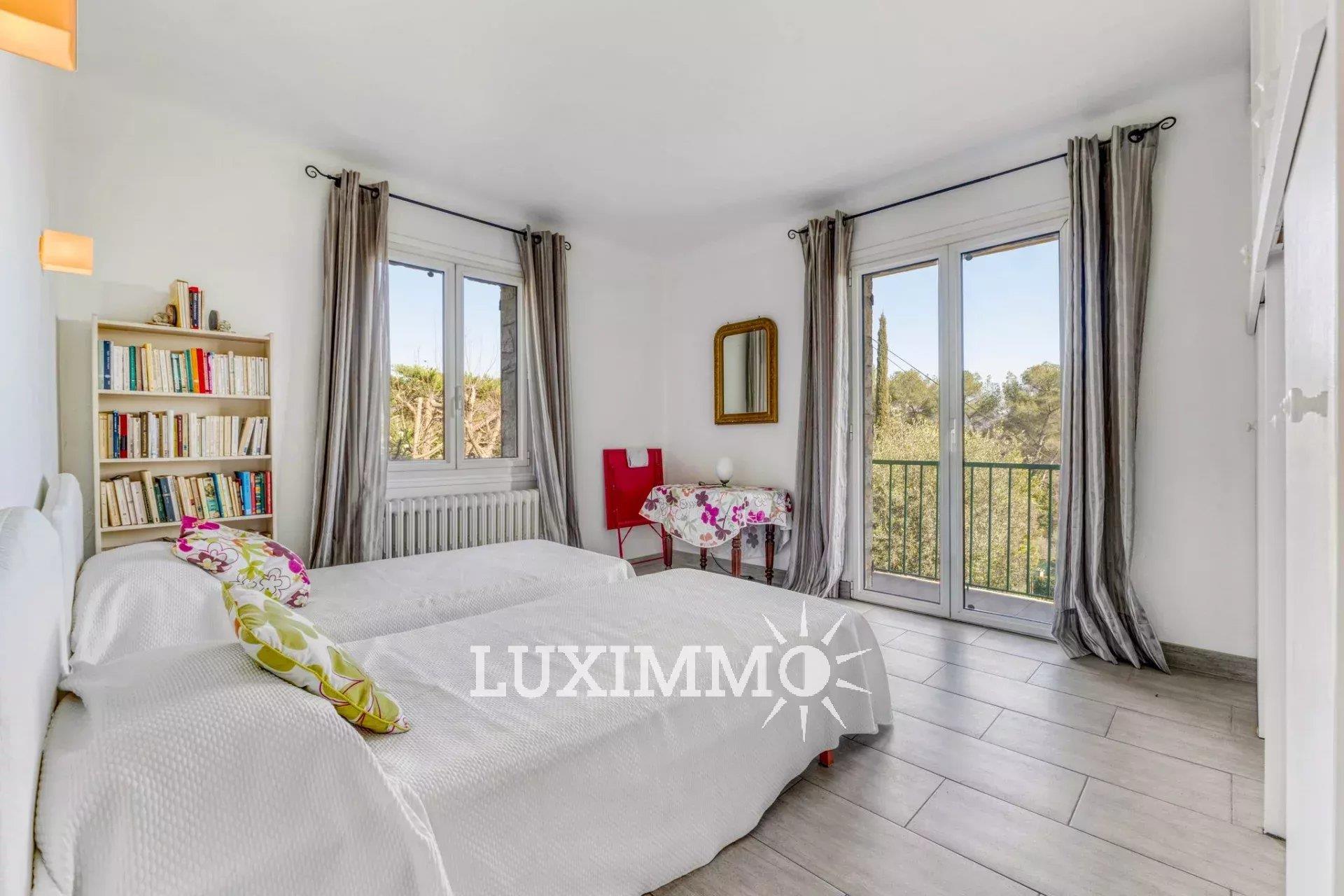 Charming Villa 4Bed - Open View