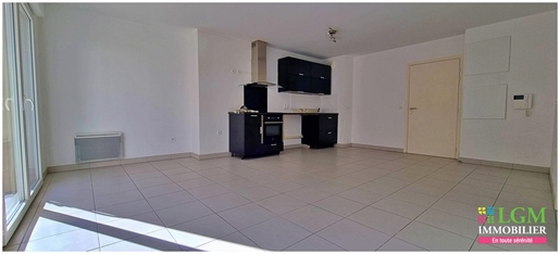 Exceptional 3-Room Apartment with Garage and Terrace in Montpellier