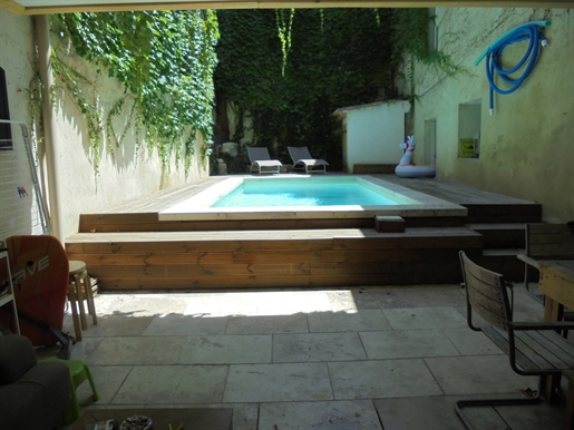 Eyragues (13630) - 4 bedroom village house + beautiful exterior and swimming pool