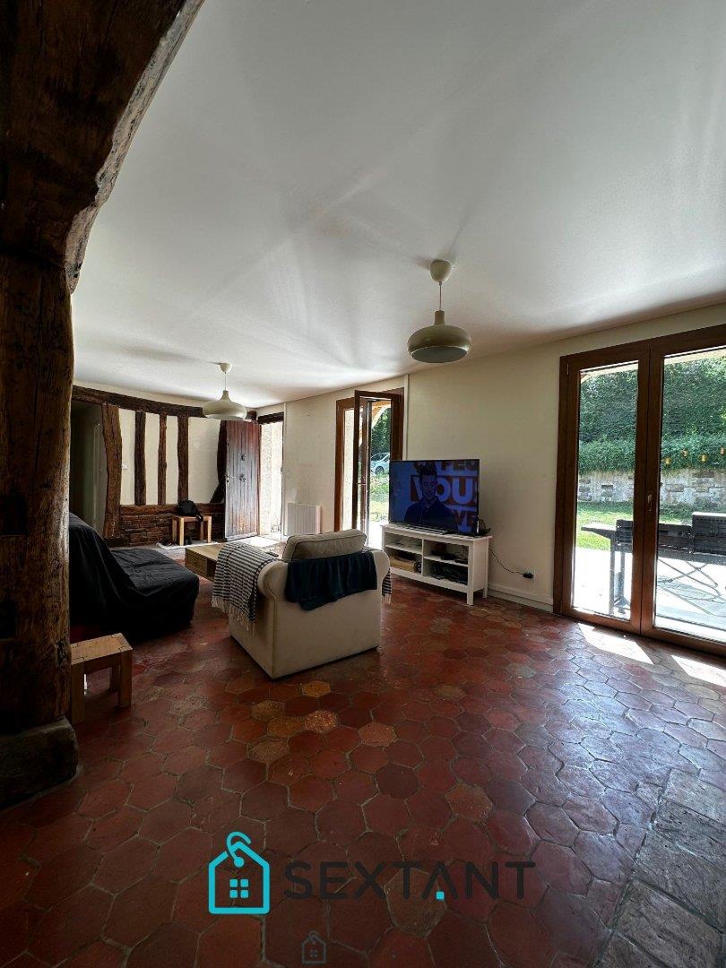 Detached house