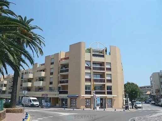 Bel appartement 3 pièces - 72 m² - Terrasse - Balcons - Piscine - 300m de la mer
