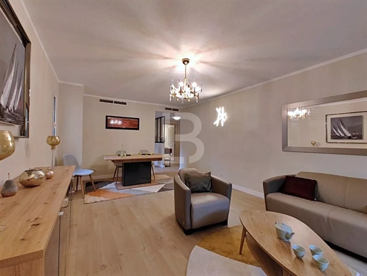 Wunderschöne renovierte Wohnung in ruhiger Lage zum Verkauf in Cannes