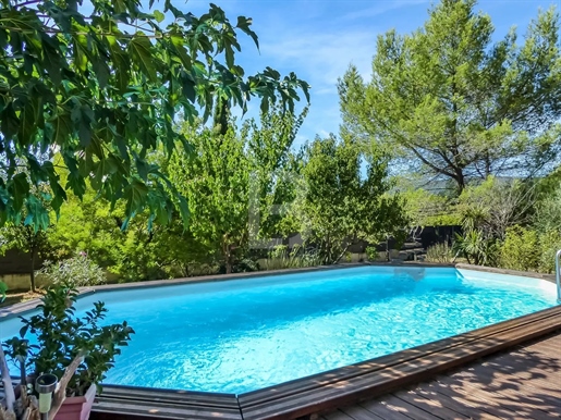 Villa 117m² with swimming pool and garage